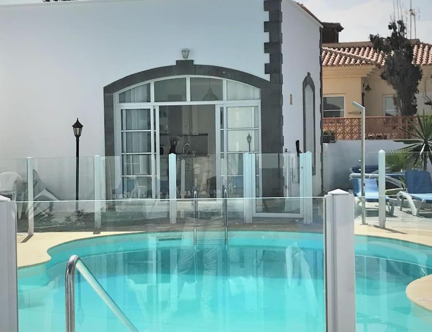 Lovely Villa - Pool Front, Private Roof Terrace, Wifi Fiber Optic Κοραλέχο Εξωτερικό φωτογραφία